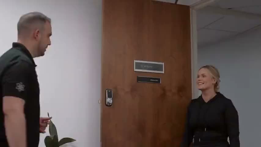 Still frame from the clinic's introduction film, showing the treatment floor.