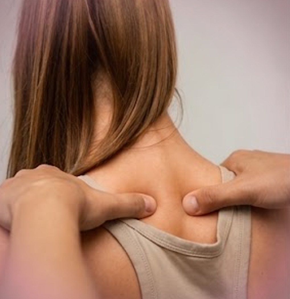 Sports massage photo